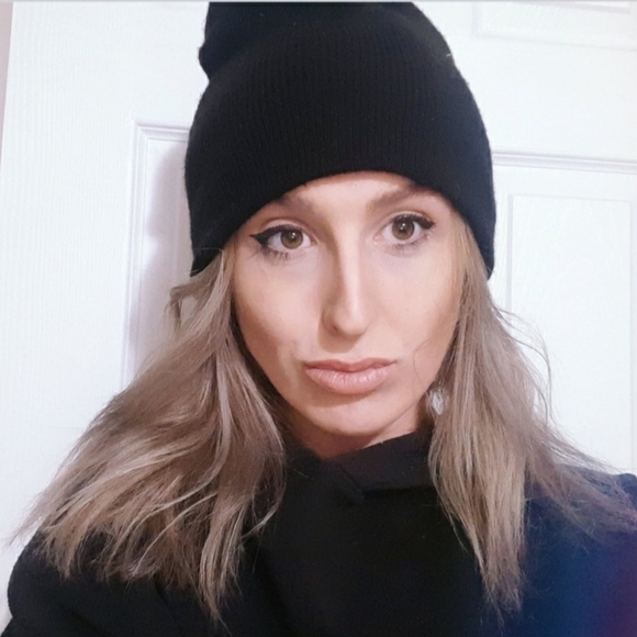 Meet the Posher Other - Meet your Posher, Lauren